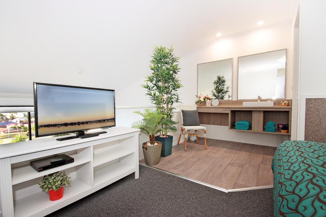 Sea Spray Motel - Merimbula (Adults Only) Екстериор снимка