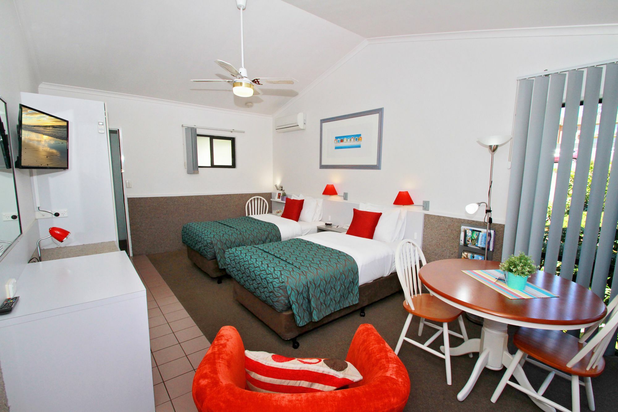 Sea Spray Motel - Merimbula (Adults Only) Екстериор снимка