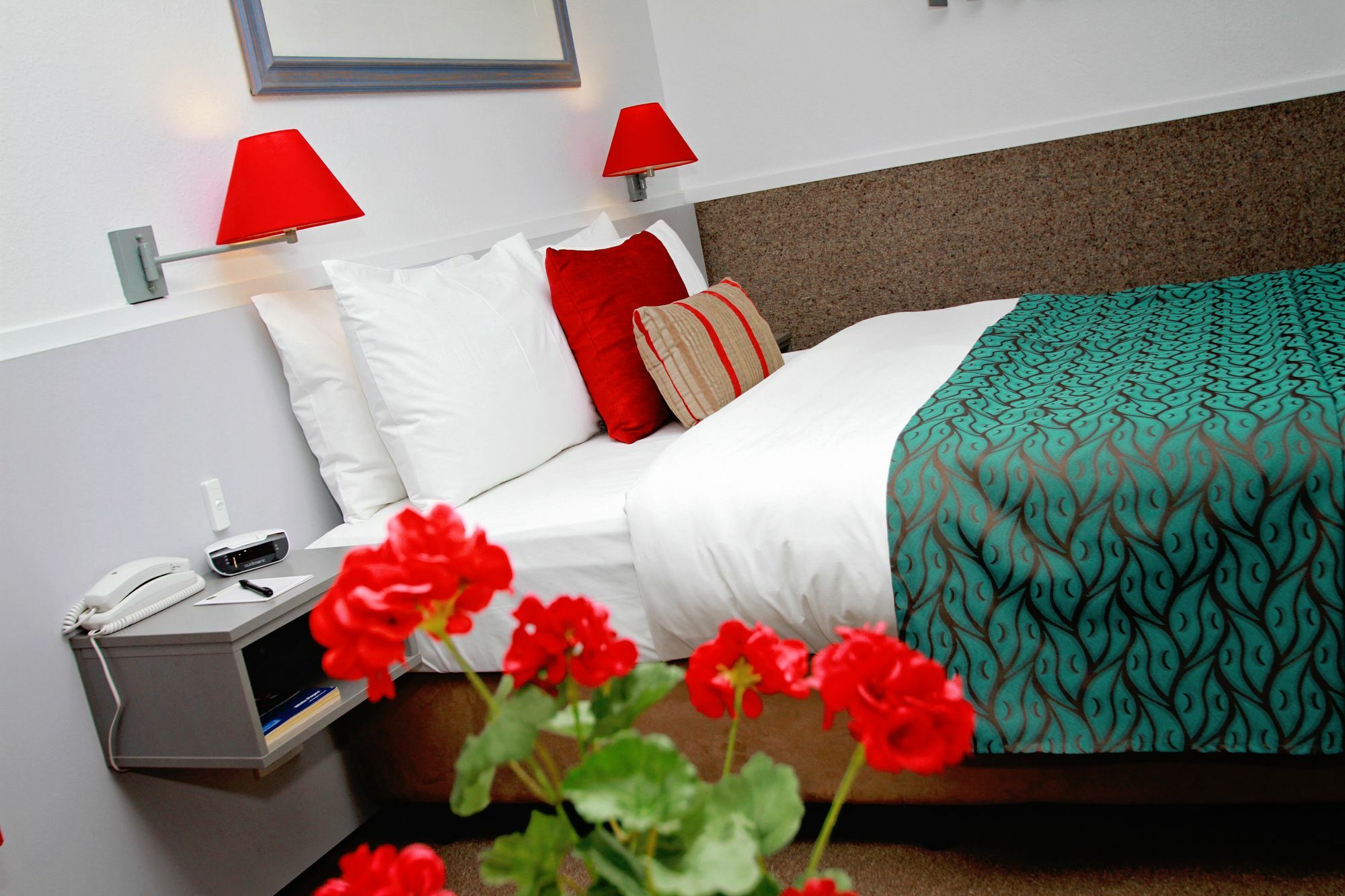 Sea Spray Motel - Merimbula (Adults Only) Екстериор снимка